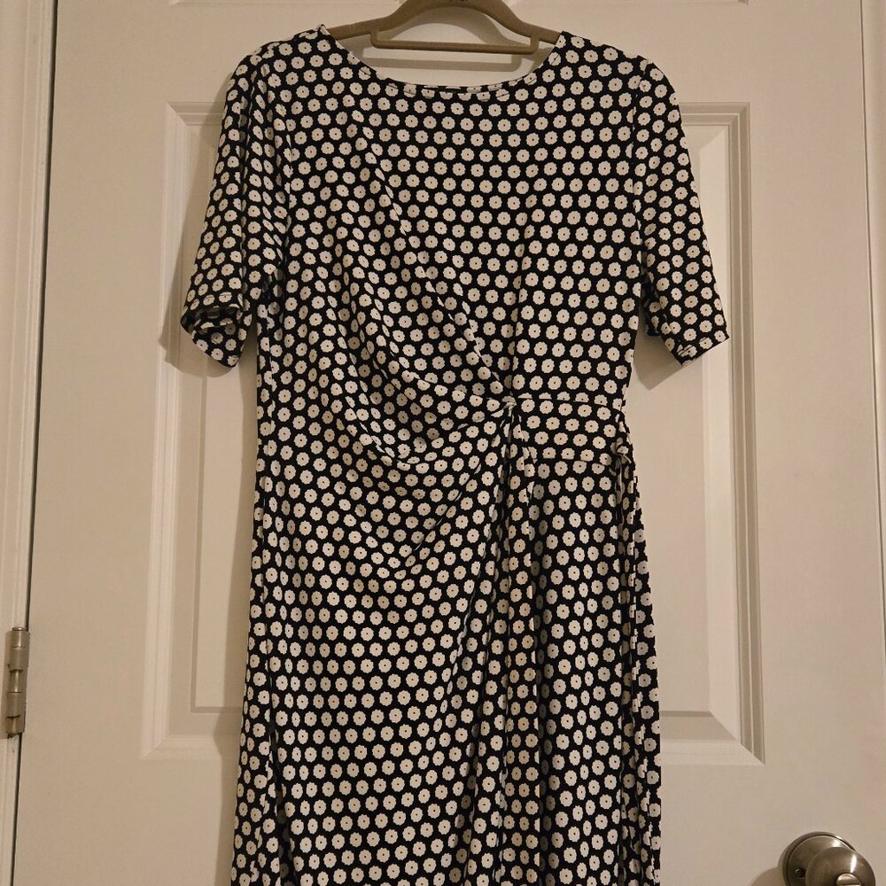 Front-tie jersey dress